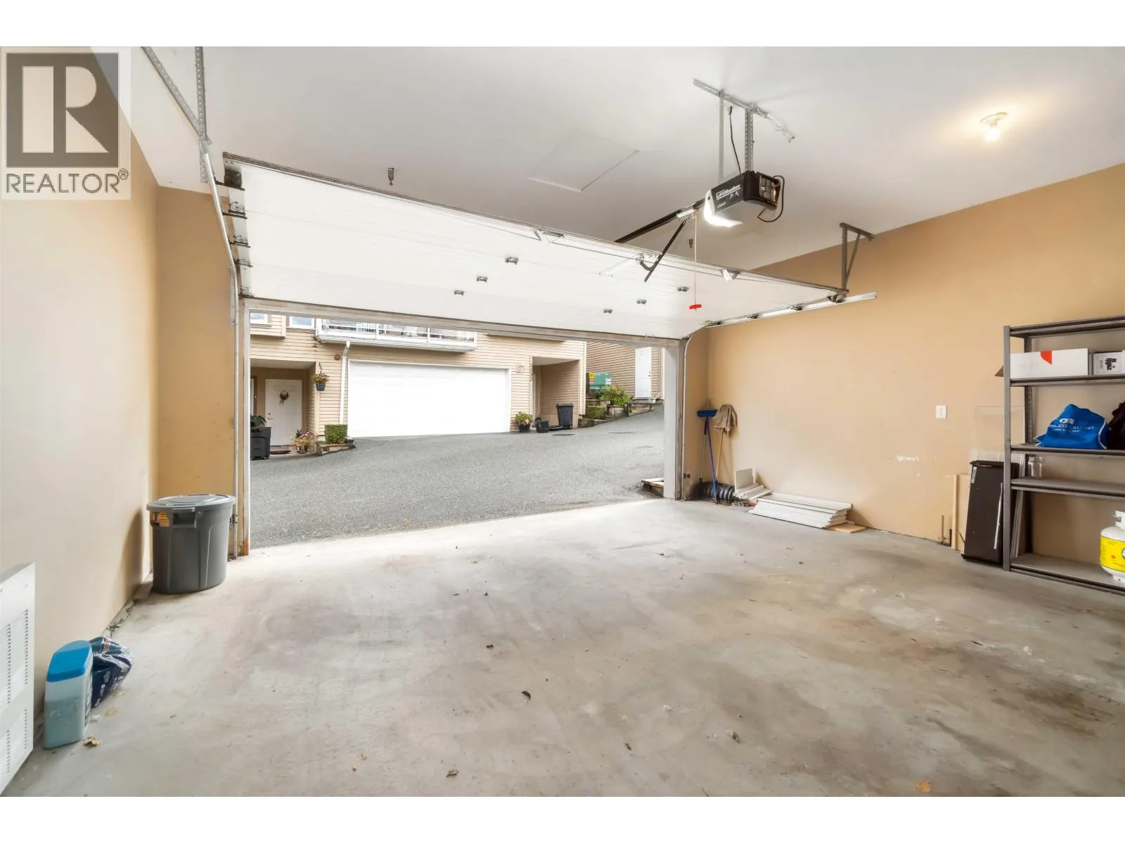 1159 BENNET DRIVE