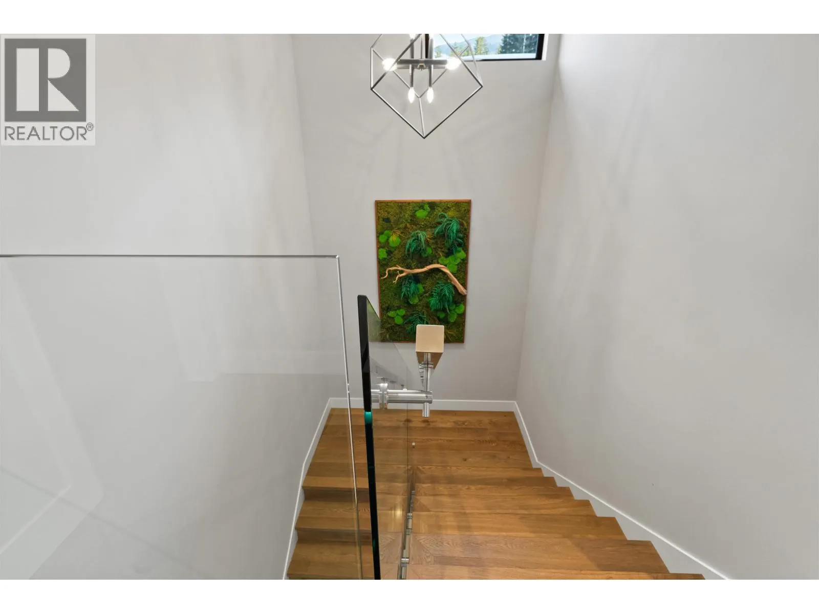 22 1350 CLOUDBURST DRIVE