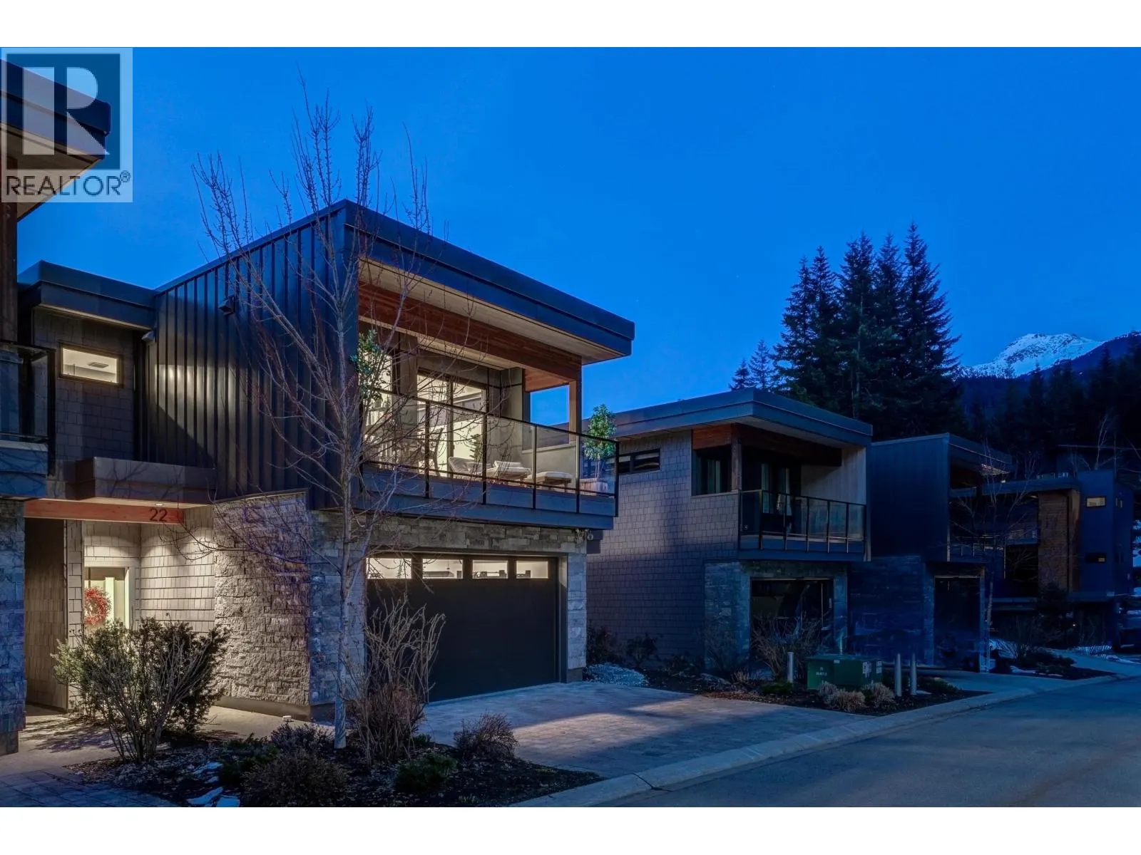 22 1350 CLOUDBURST DRIVE