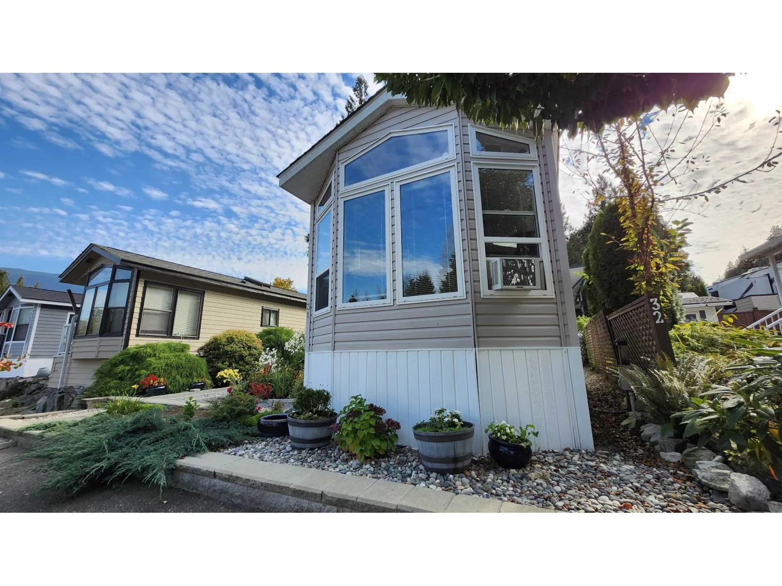 31 14600 MORRIS VALLEY ROAD