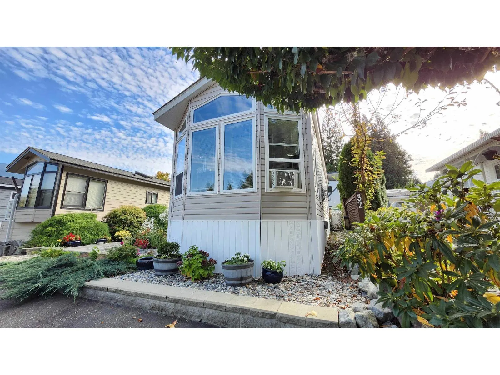 31 14600 MORRIS VALLEY ROAD