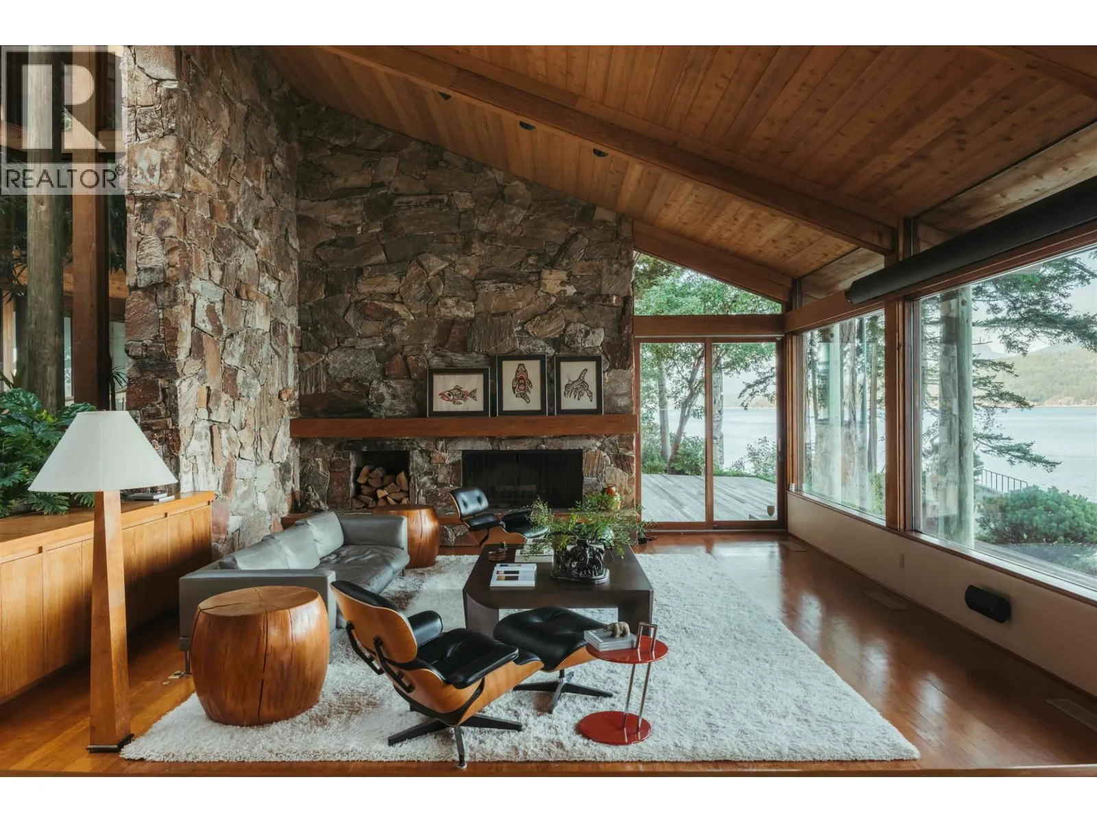 370-374 SMUGGLERS COVE ROAD