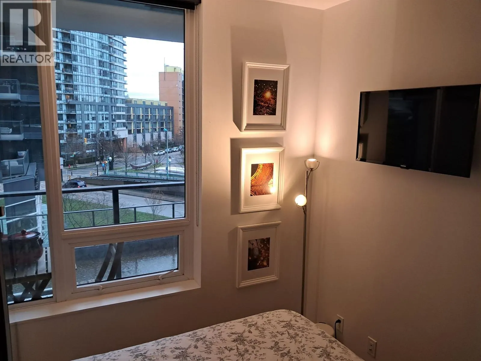 68 SMITHE STREET