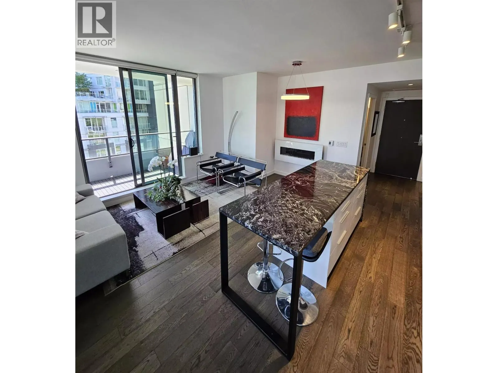 1688 PULLMAN PORTER STREET