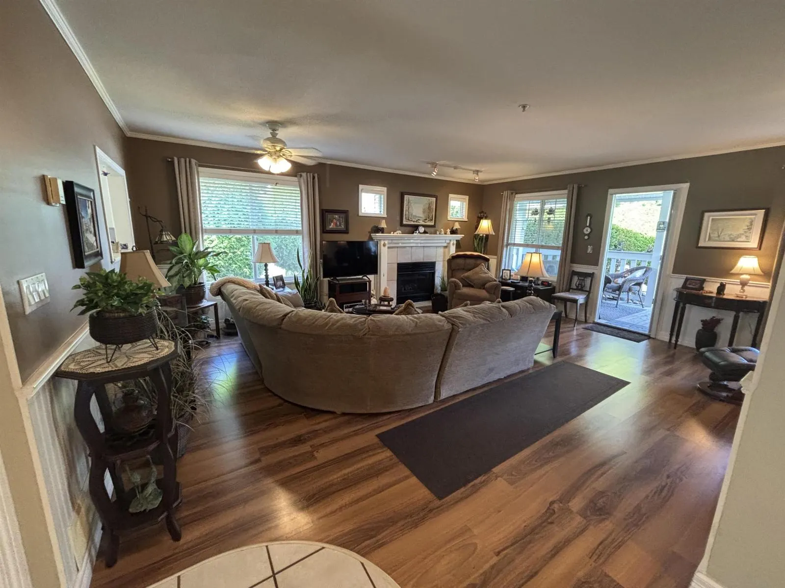 48 20761 TELEGRAPH TRAIL