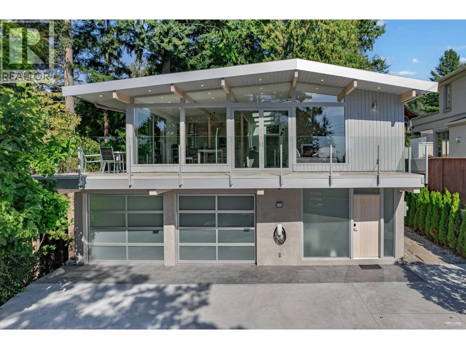 4138 BURKEHILL ROAD