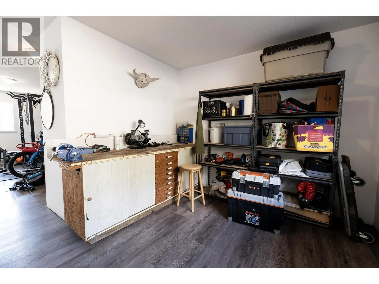 6563 ANCHOR PLACE