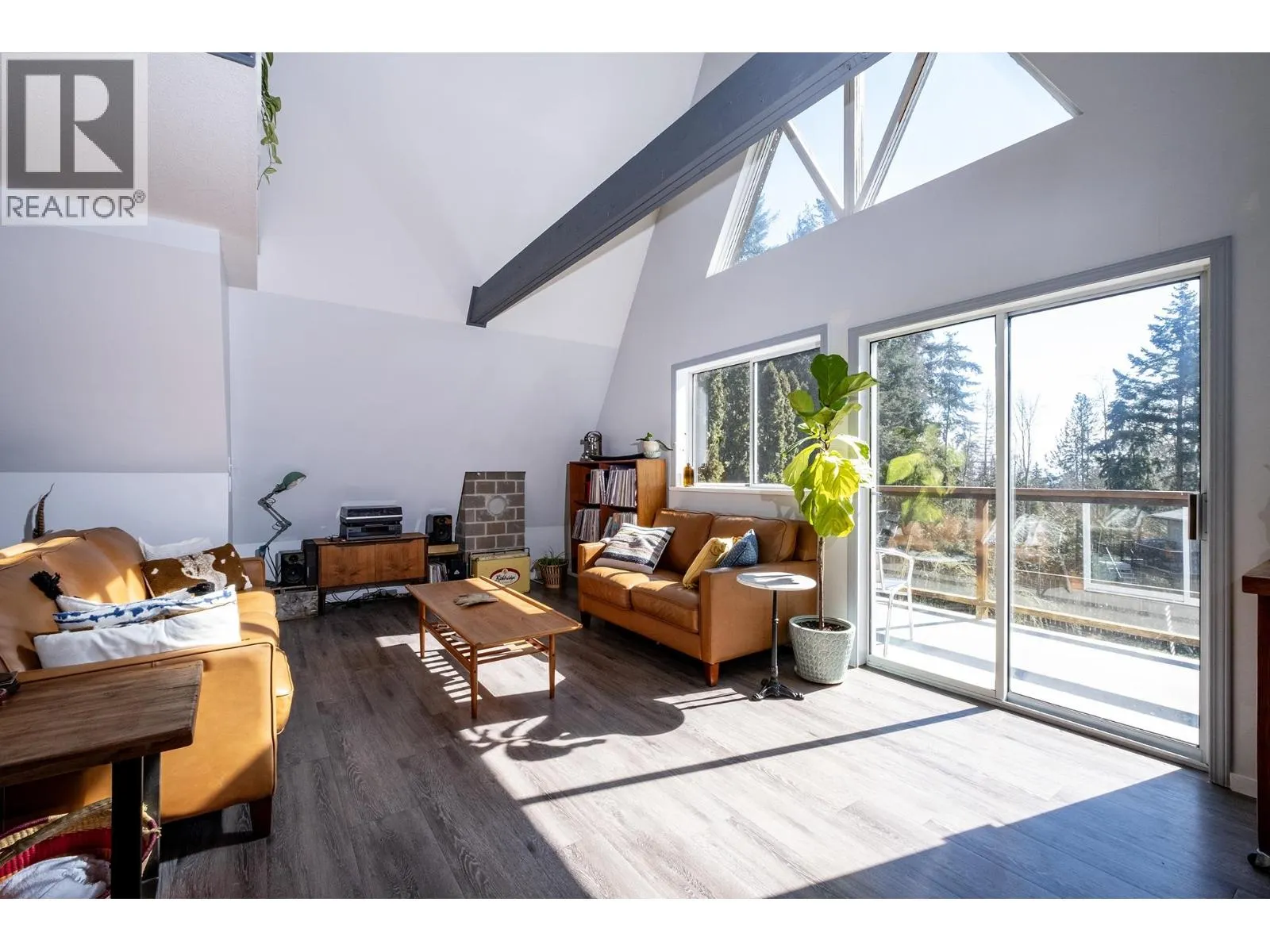 6563 ANCHOR PLACE