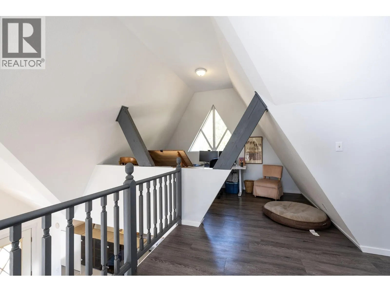 6563 ANCHOR PLACE