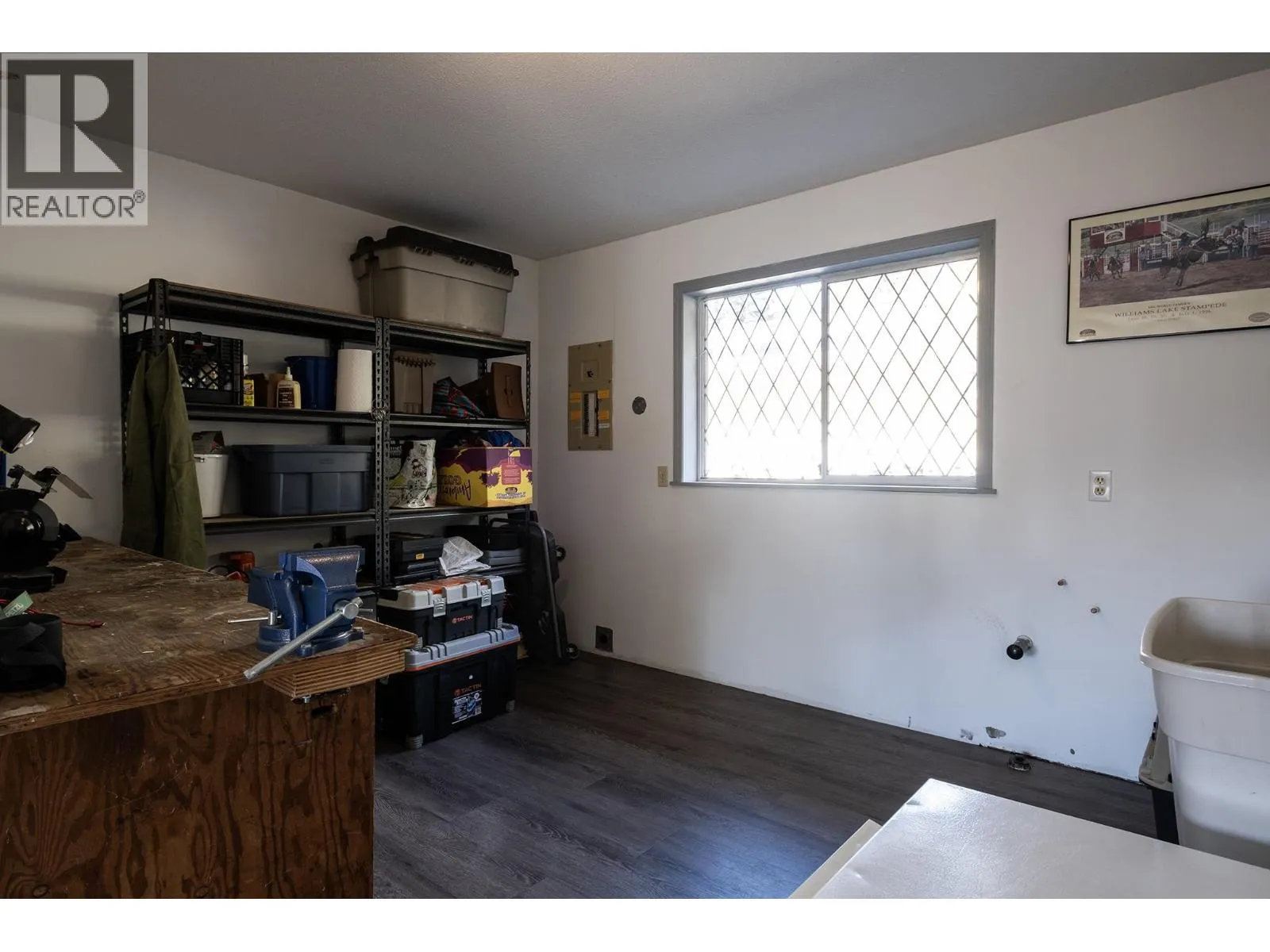 6563 ANCHOR PLACE