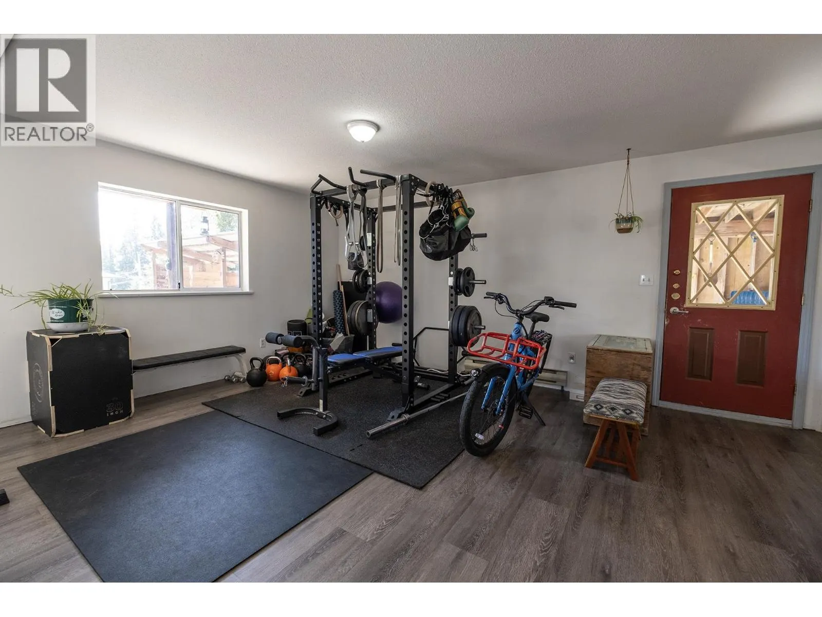 6563 ANCHOR PLACE