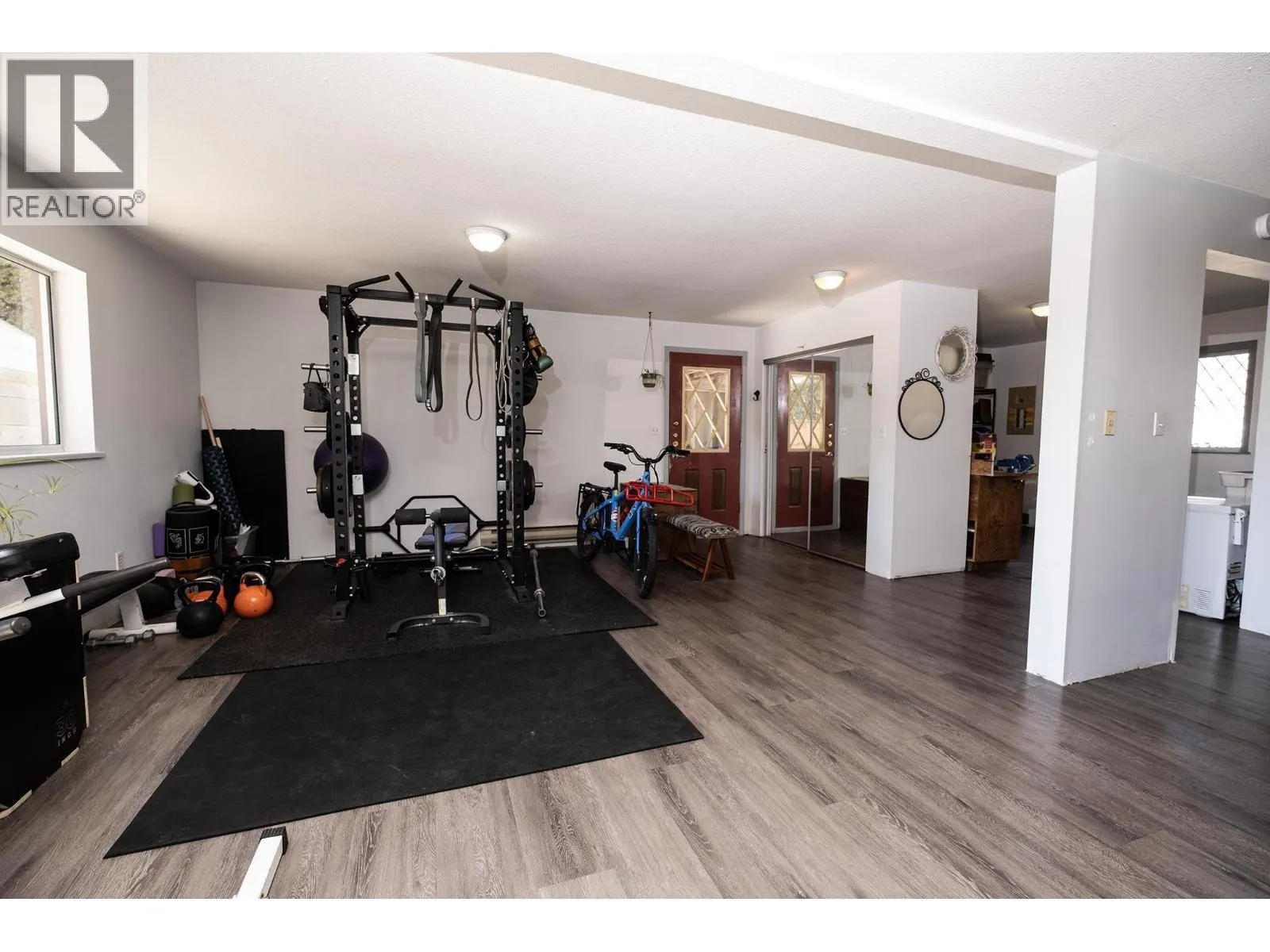 6563 ANCHOR PLACE