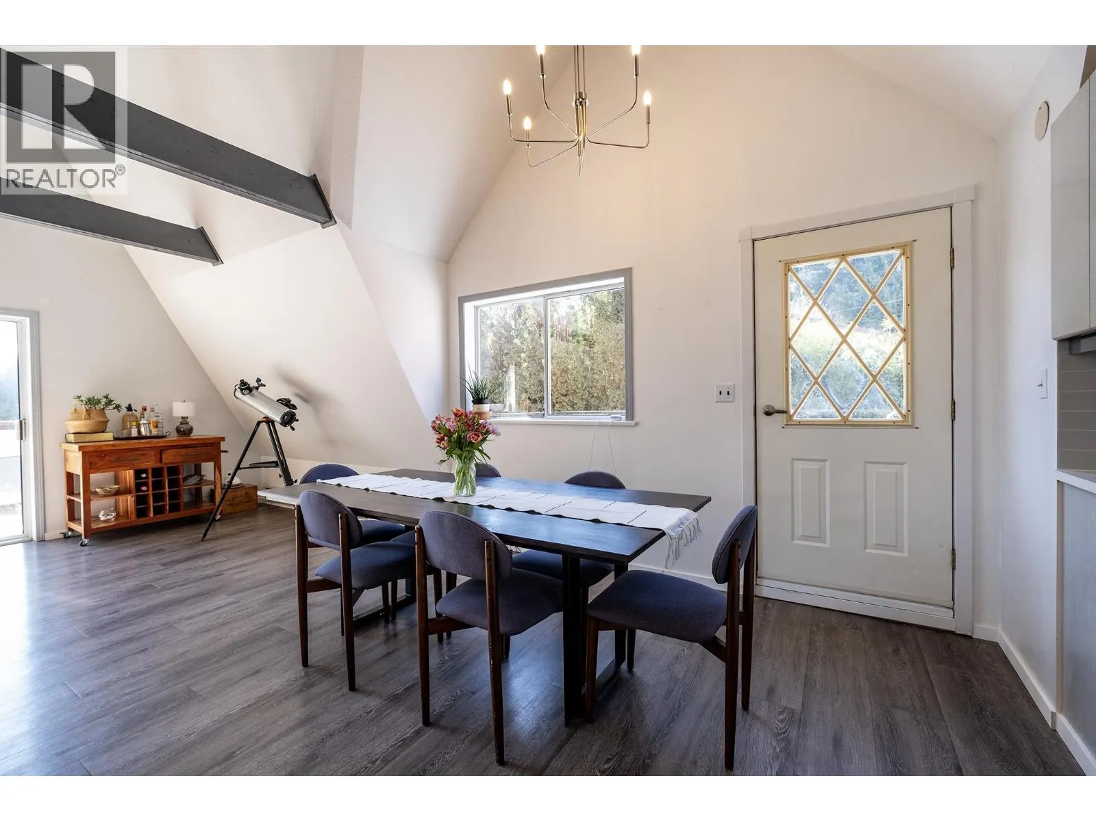 6563 ANCHOR PLACE