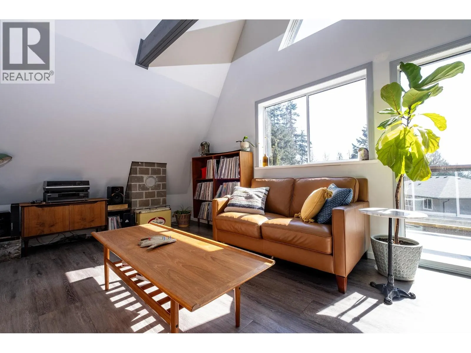 6563 ANCHOR PLACE