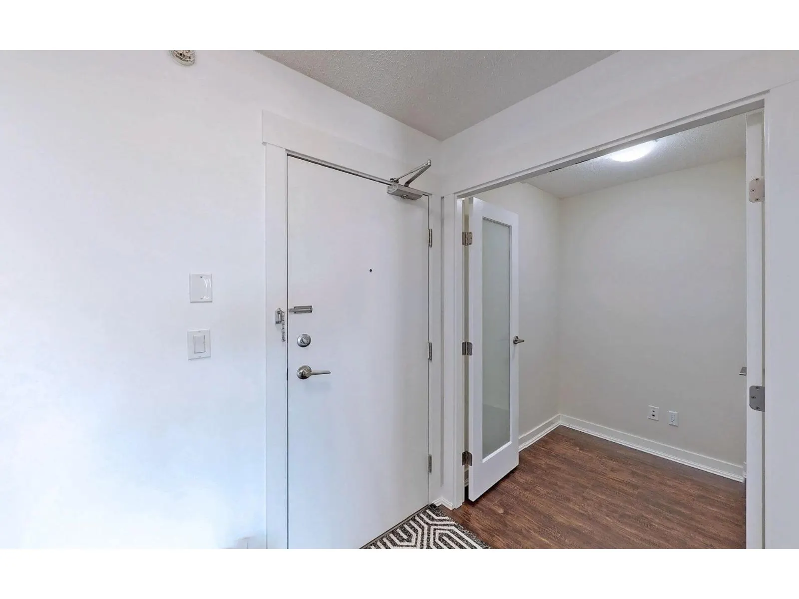 2104 10777 UNIVERSITY DRIVE