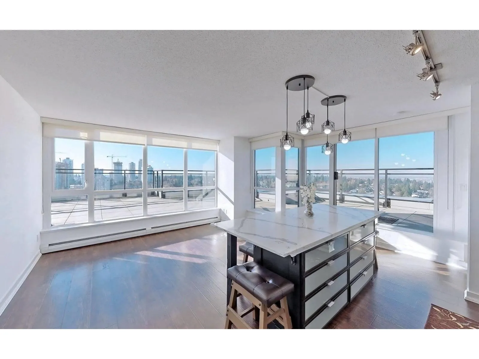 2104 10777 UNIVERSITY DRIVE
