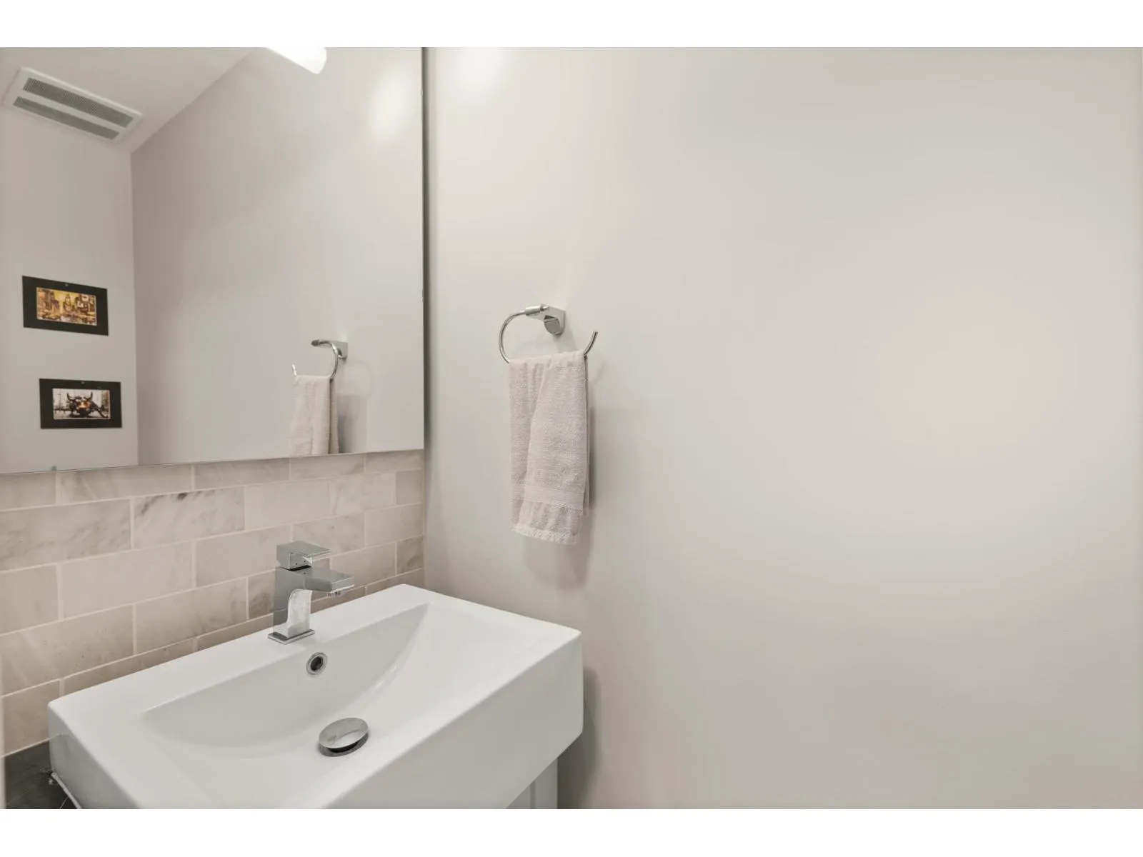 311 3080 GLADWIN ROAD