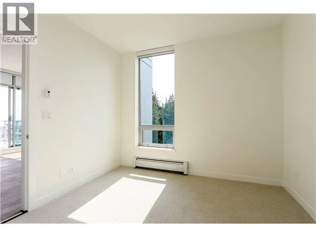 806 9080 UNIVERSITY CRESCENT