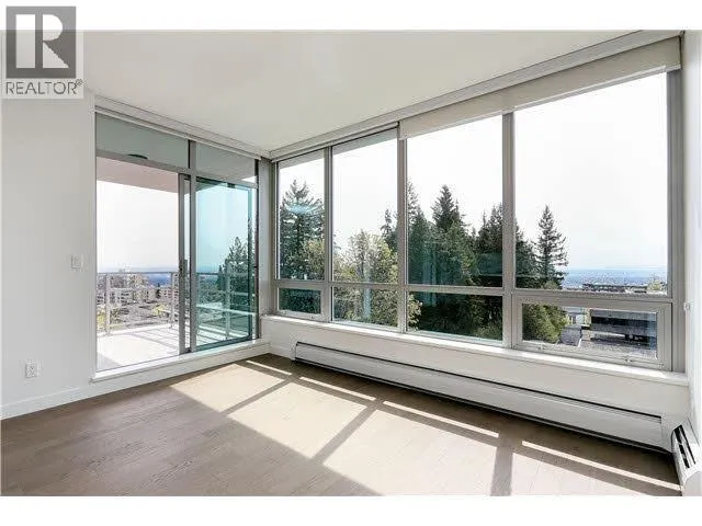 806 9080 UNIVERSITY CRESCENT