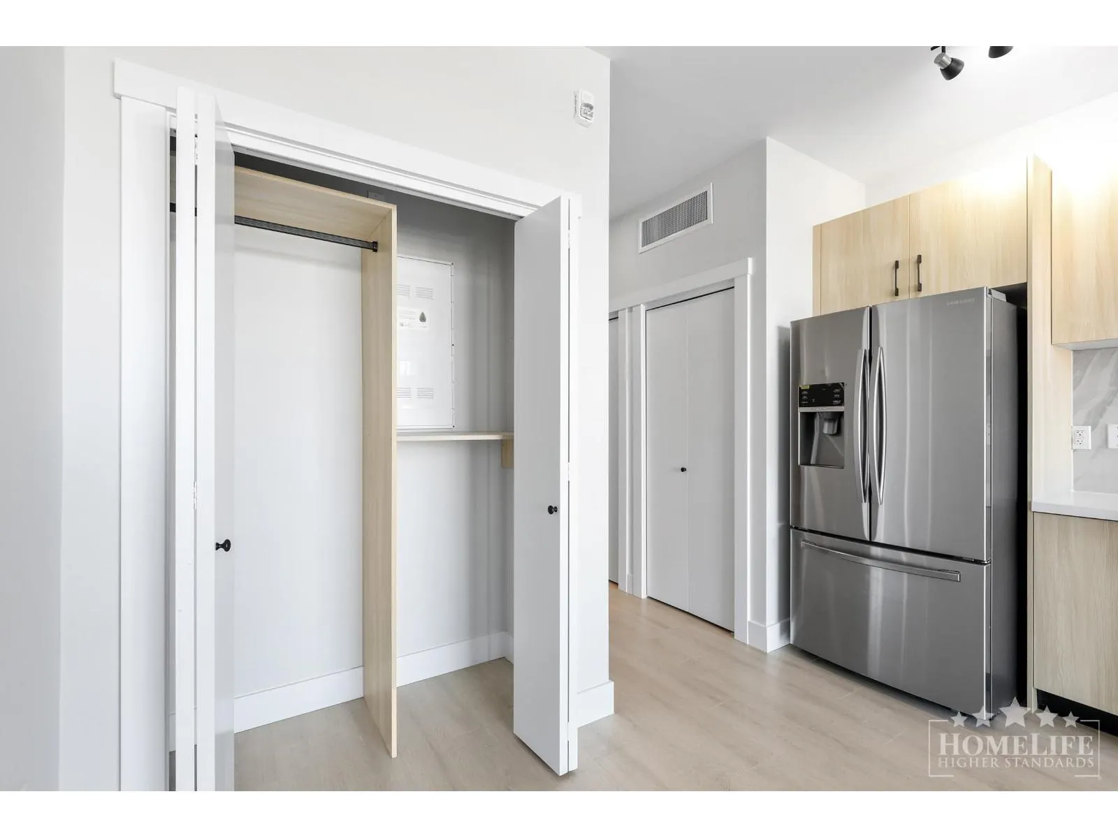 213 14858 60 AVENUE