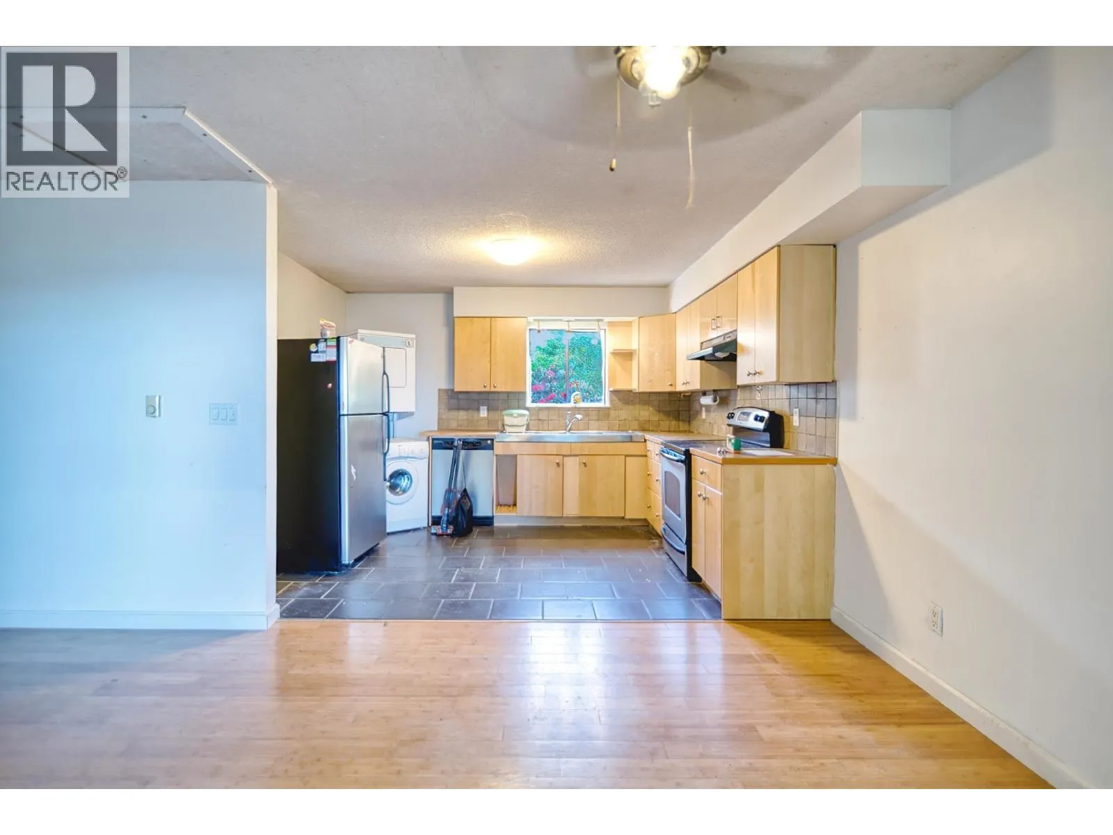 6533 MEIER ROAD