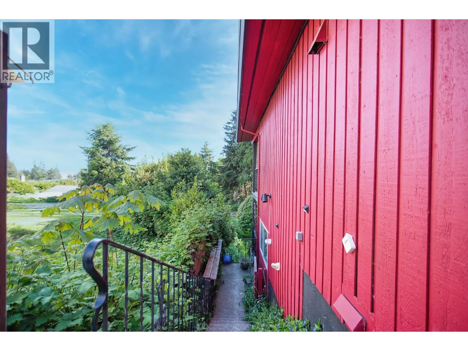 6533 MEIER ROAD
