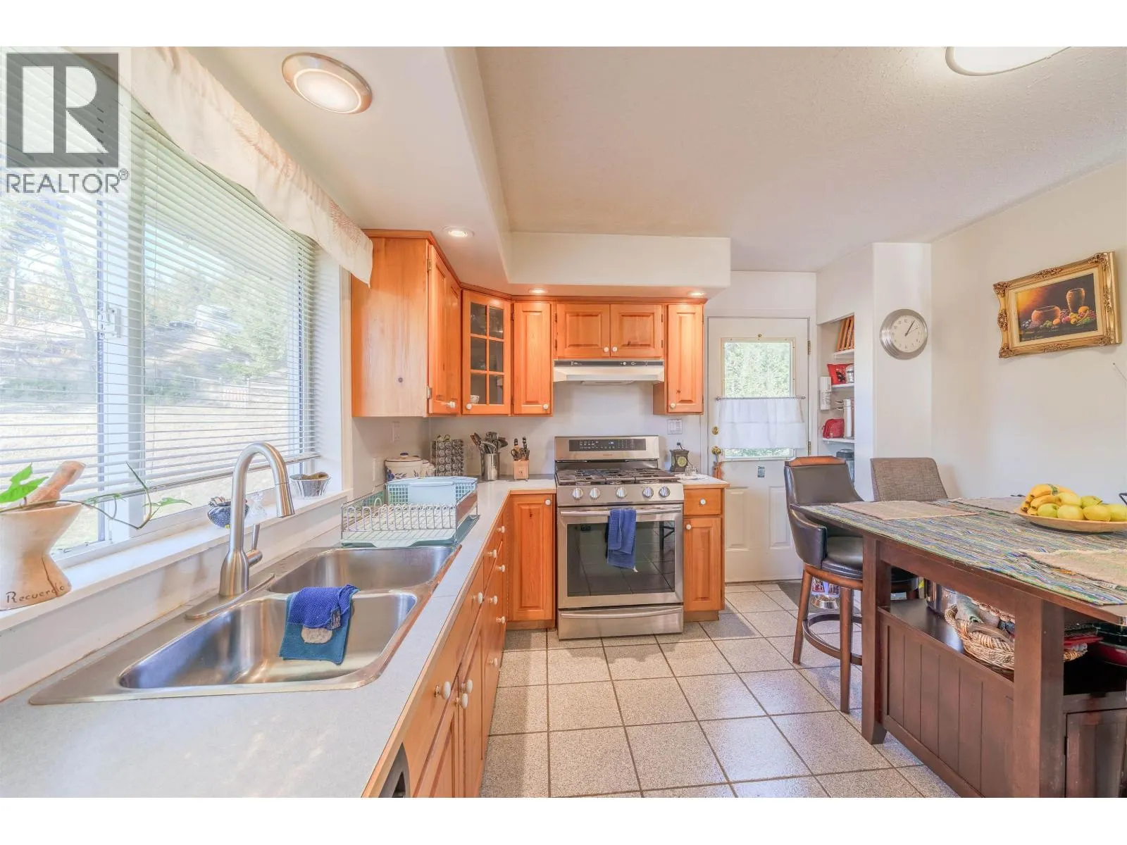5565 BIRCHWOOD ROAD