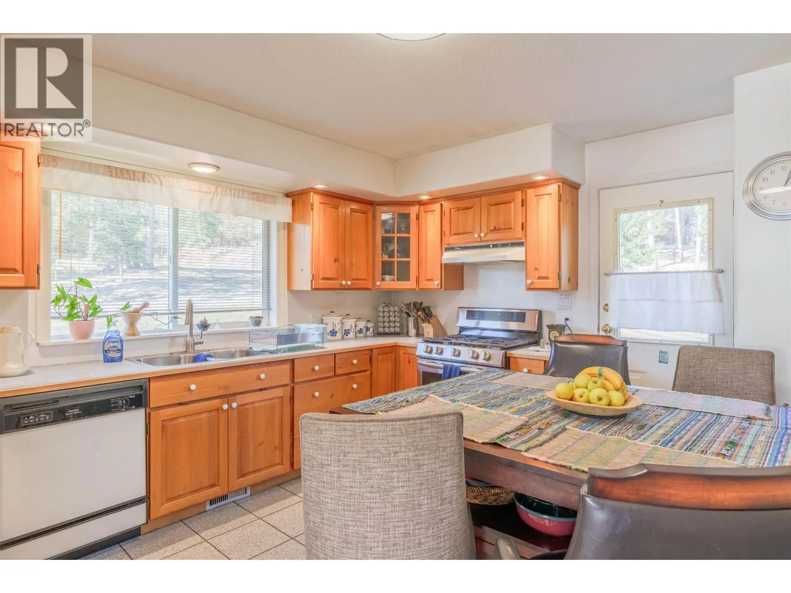 5565 BIRCHWOOD ROAD