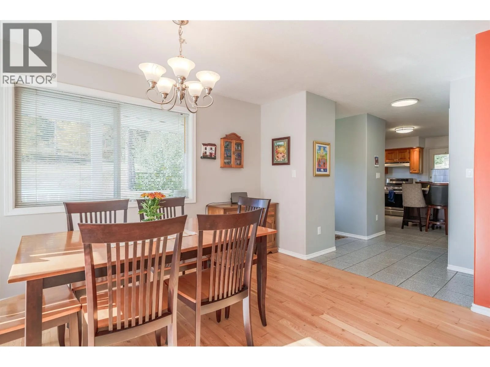 5565 BIRCHWOOD ROAD