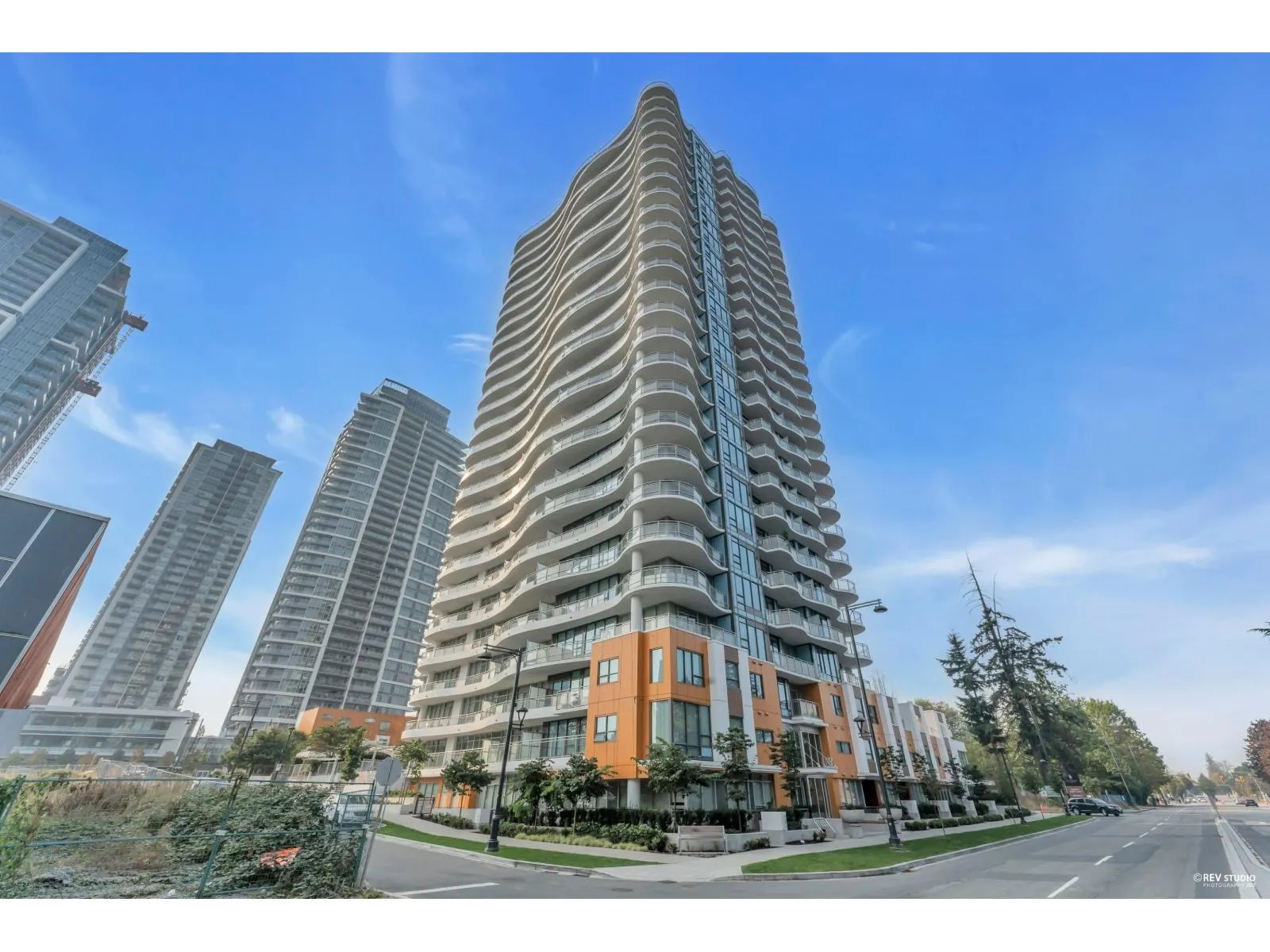 1304 13318 104 AVENUE