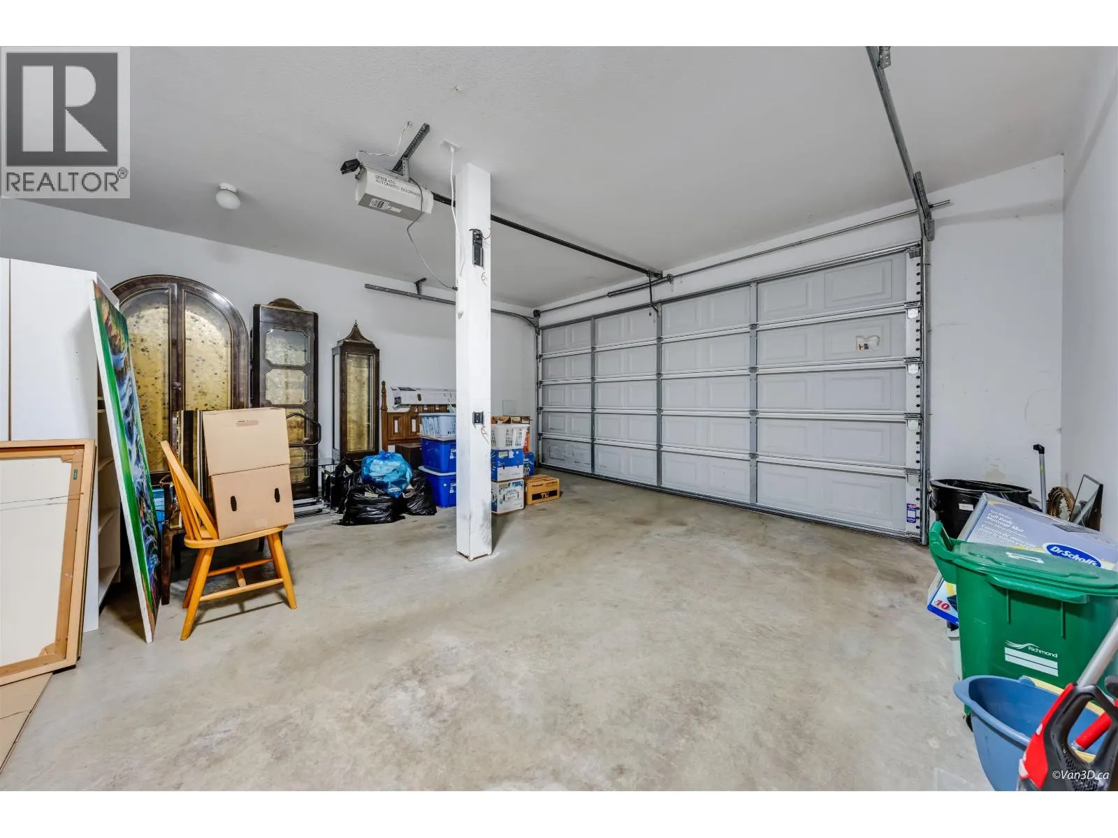27 7695 ST. ALBANS ROAD
