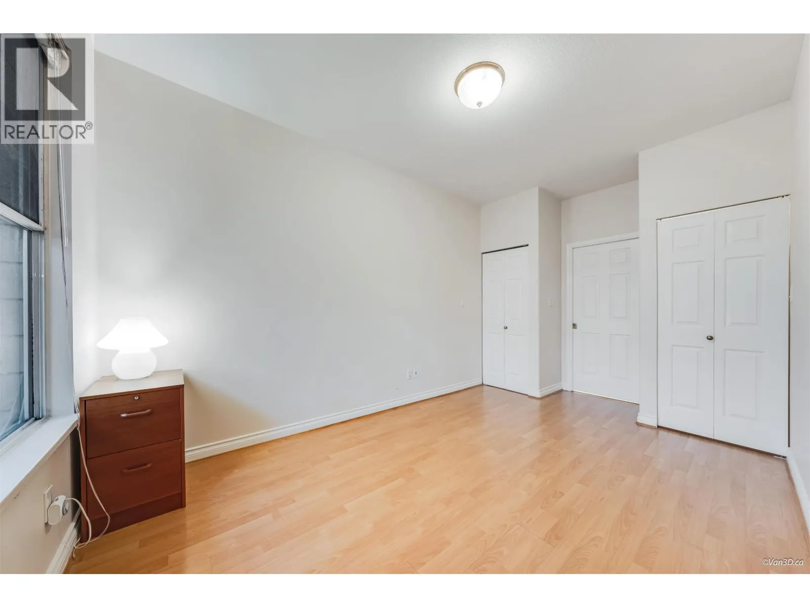 27 7695 ST. ALBANS ROAD
