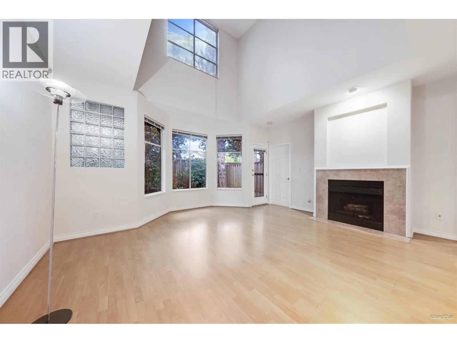 27 7695 ST. ALBANS ROAD