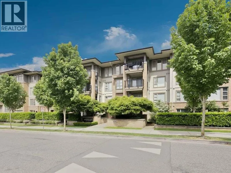 302 2388 WESTERN PARKWAY