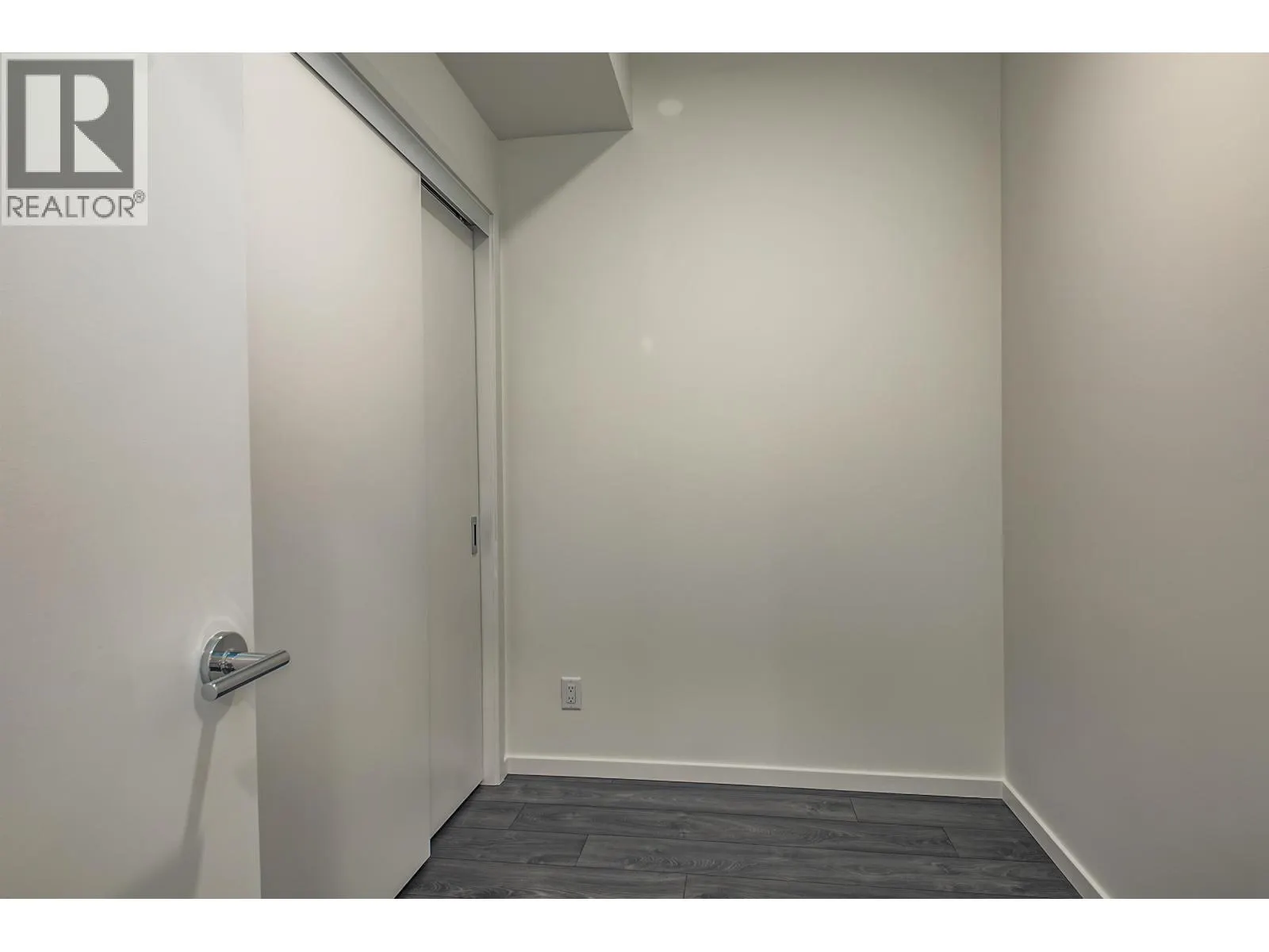 765 6600 MINORU BOULEVARD