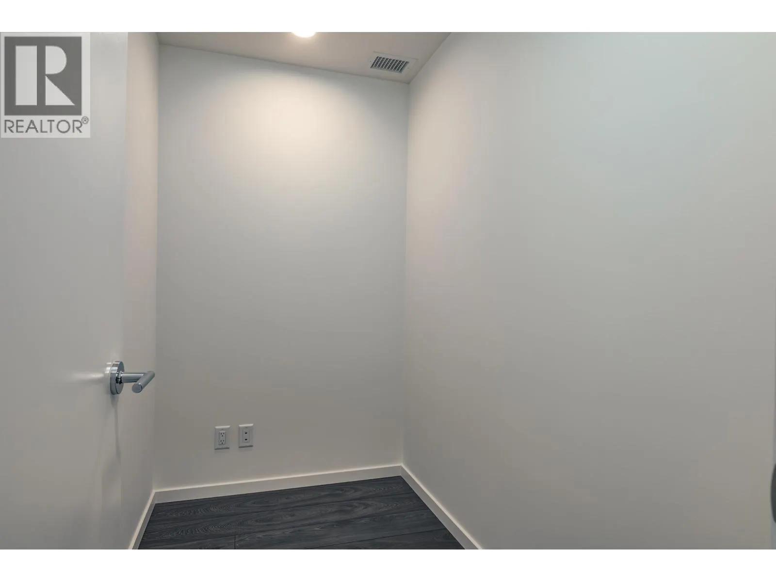 765 6600 MINORU BOULEVARD