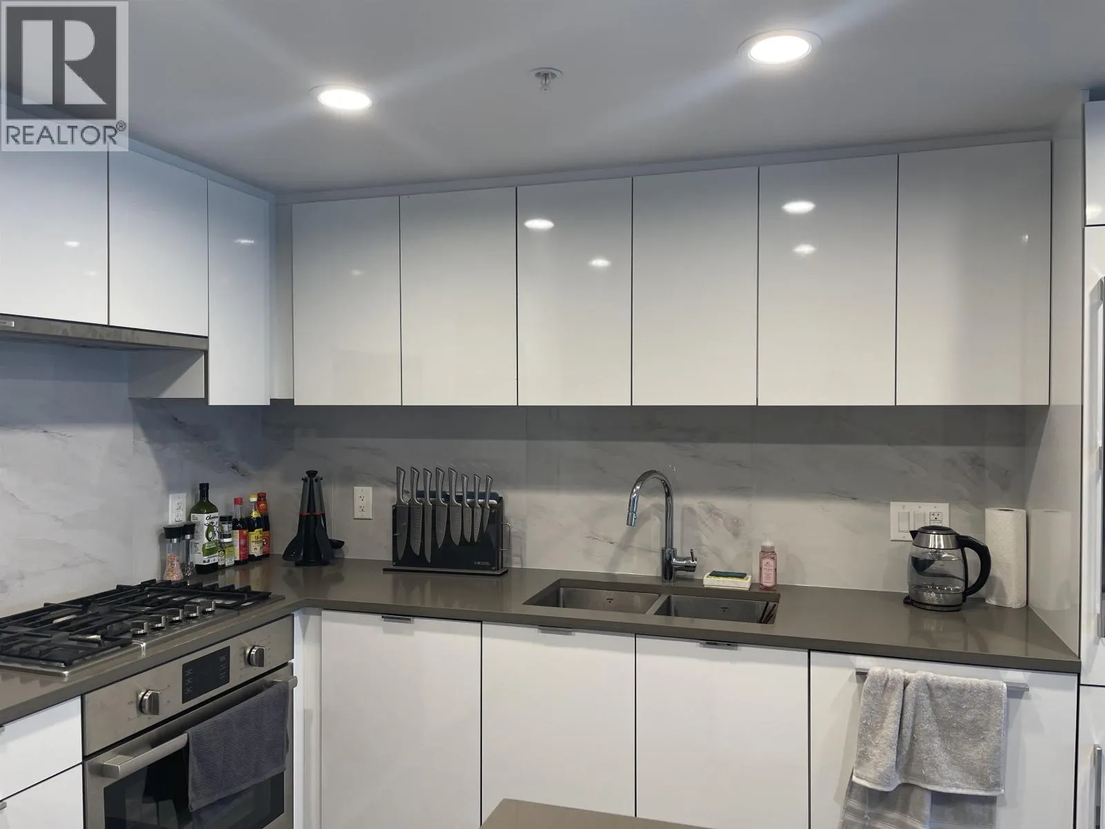 1502 3333 BROWN ROAD