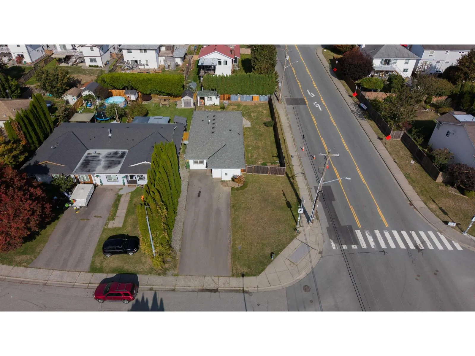 2751 SANDON DRIVE