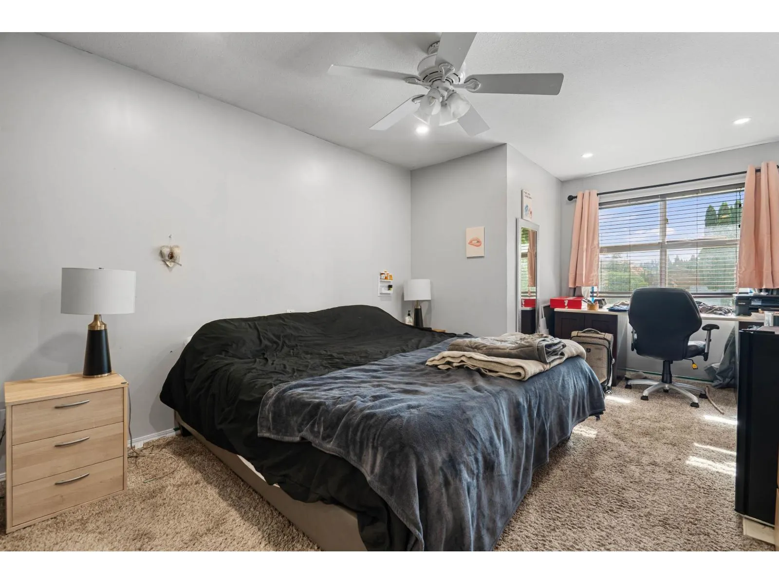 2751 SANDON DRIVE