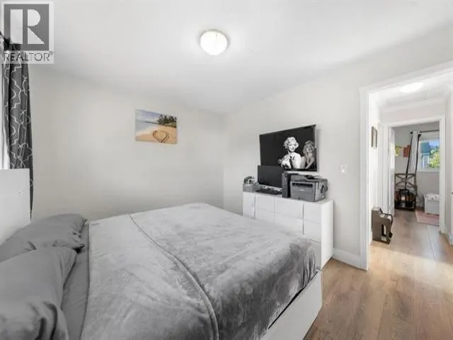 20709 120B AVENUE