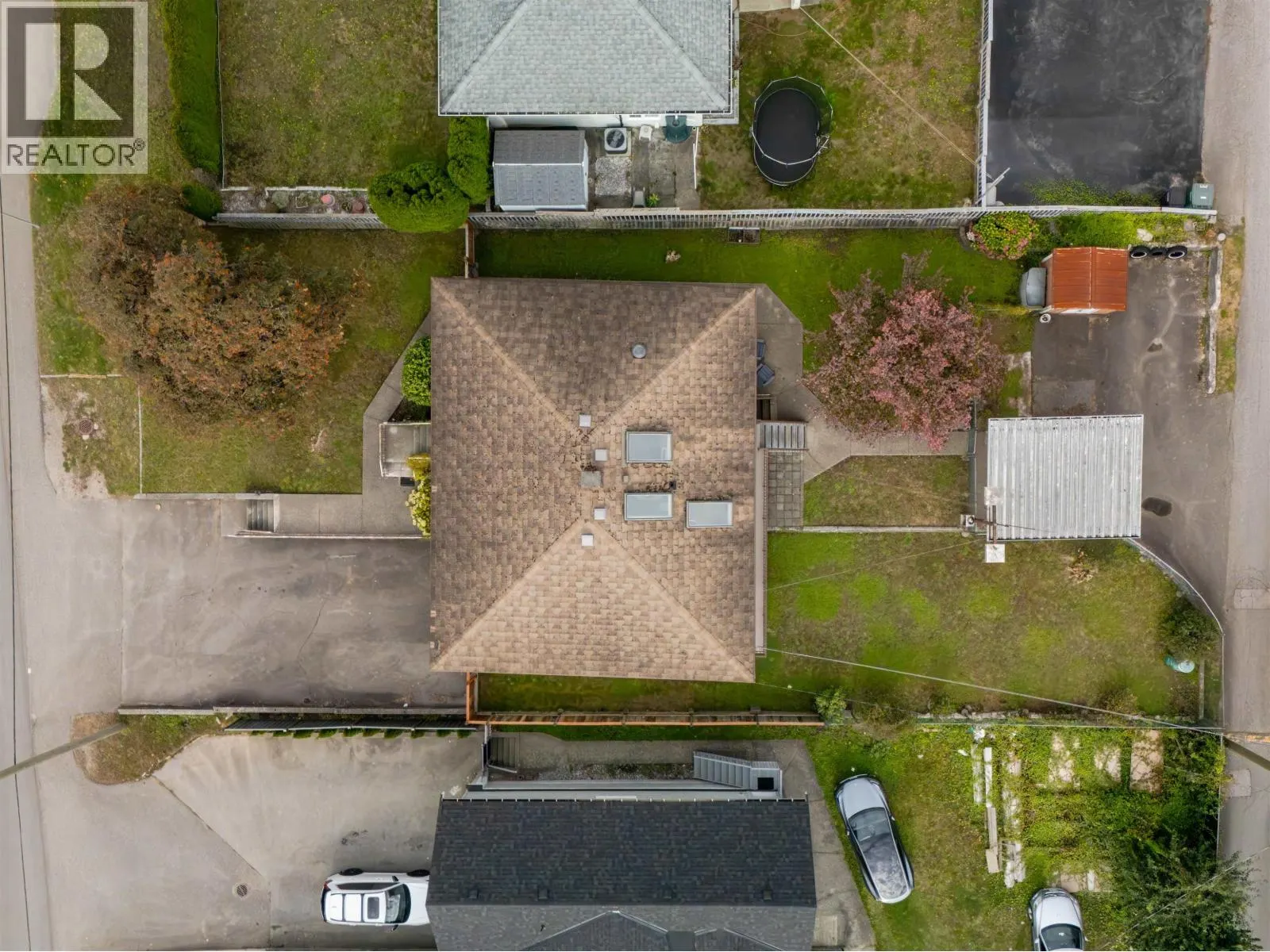 4638 ROYAL OAK AVENUE