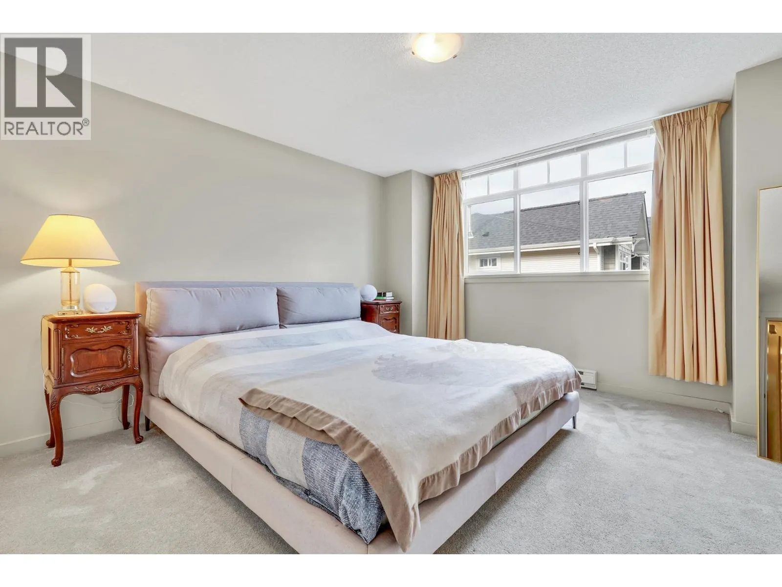 3264 CLERMONT MEWS
