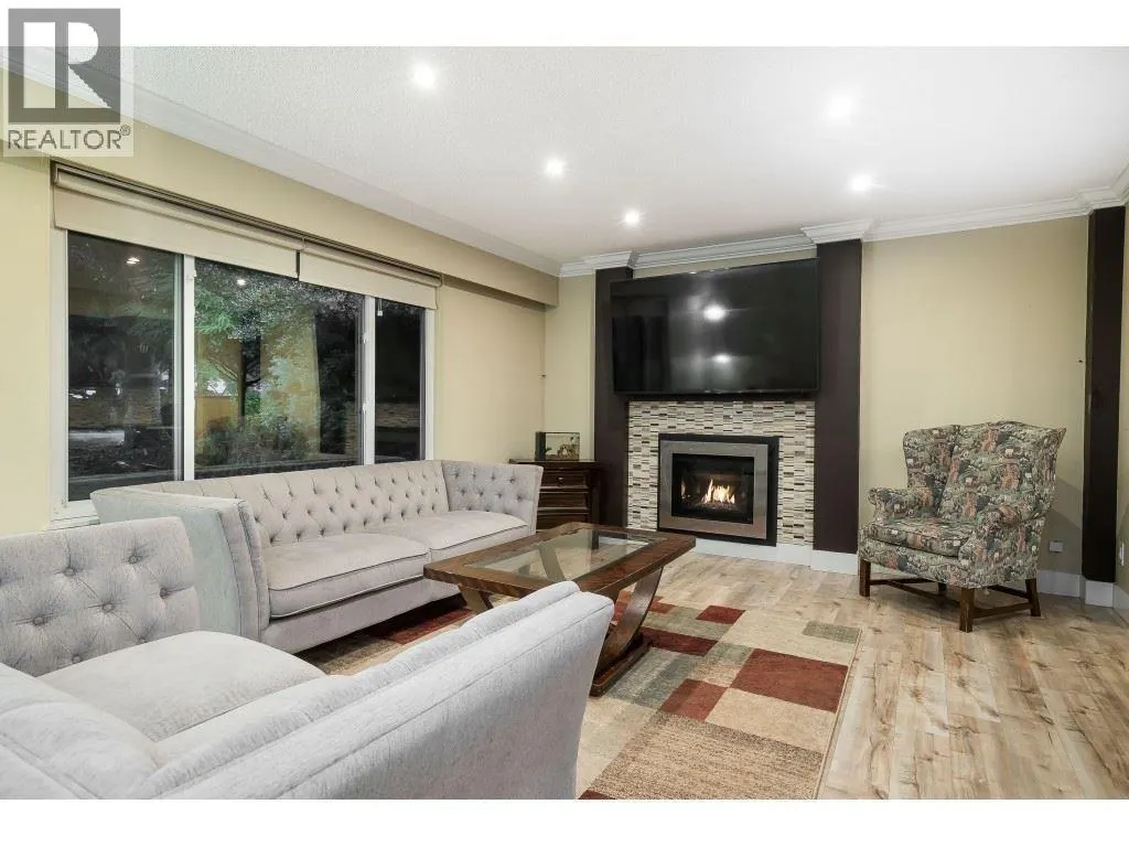 3228 CEDAR DRIVE