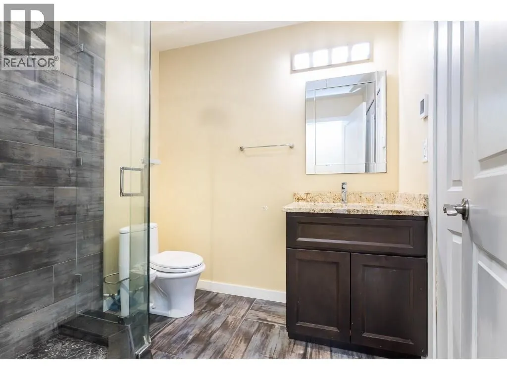 3228 CEDAR DRIVE
