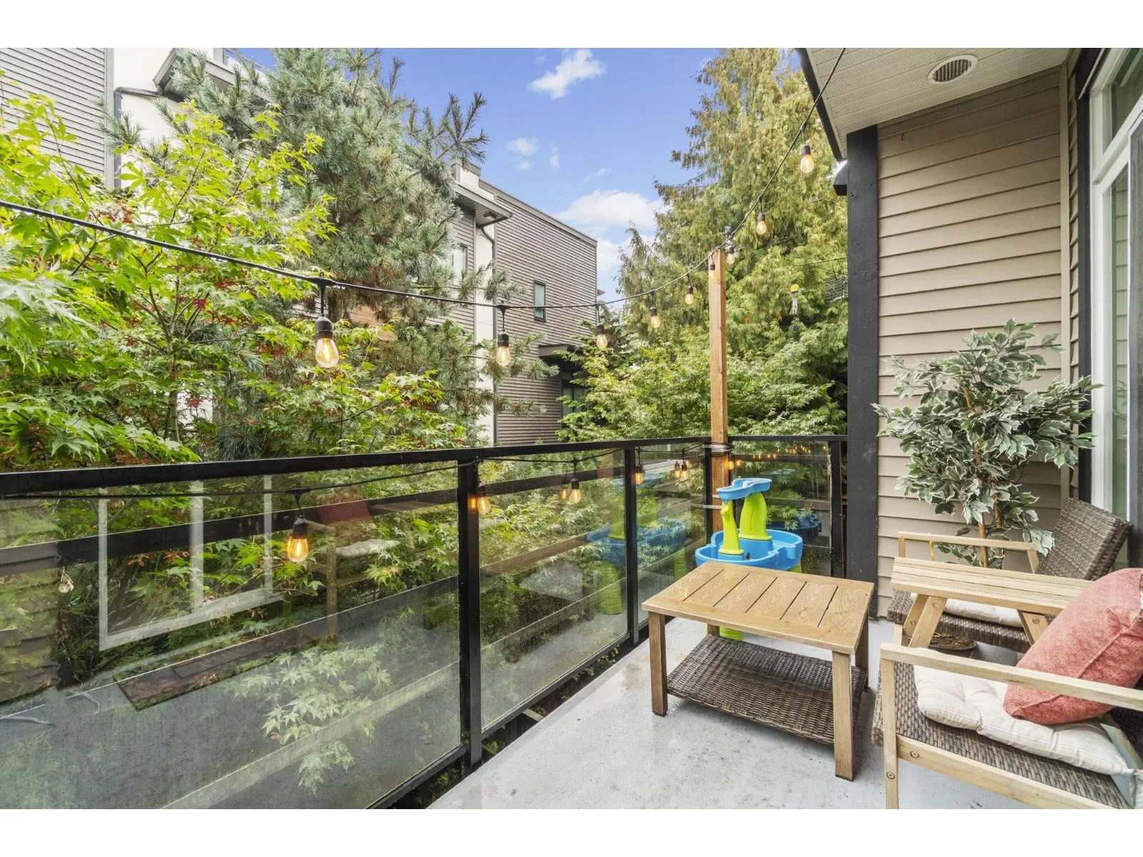 41 20857 77A AVENUE