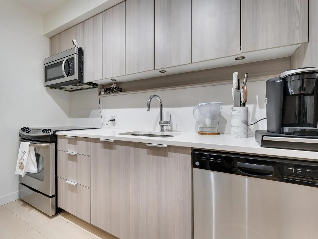 2311 13308 CENTRAL AVENUE