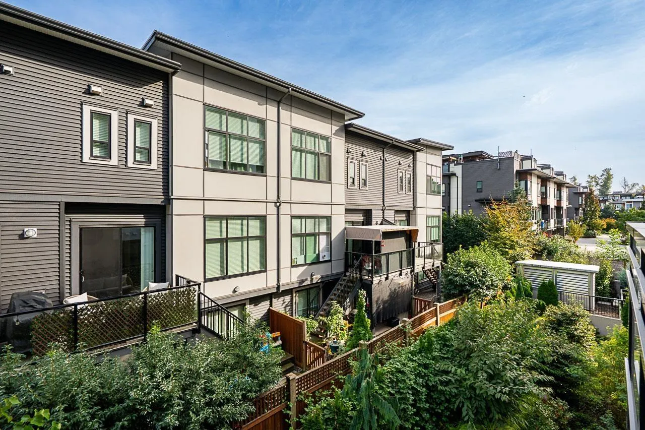 B304 20838 78B AVENUE
