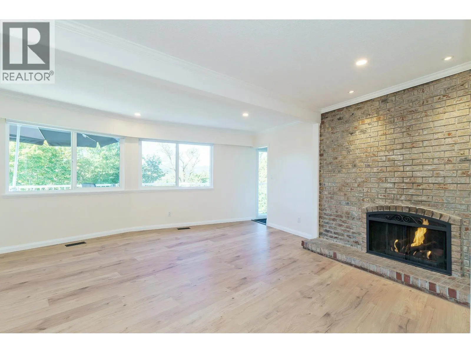 1496 MARY HILL LANE