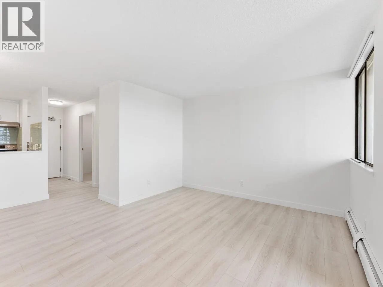 1107 7100 GILBERT ROAD