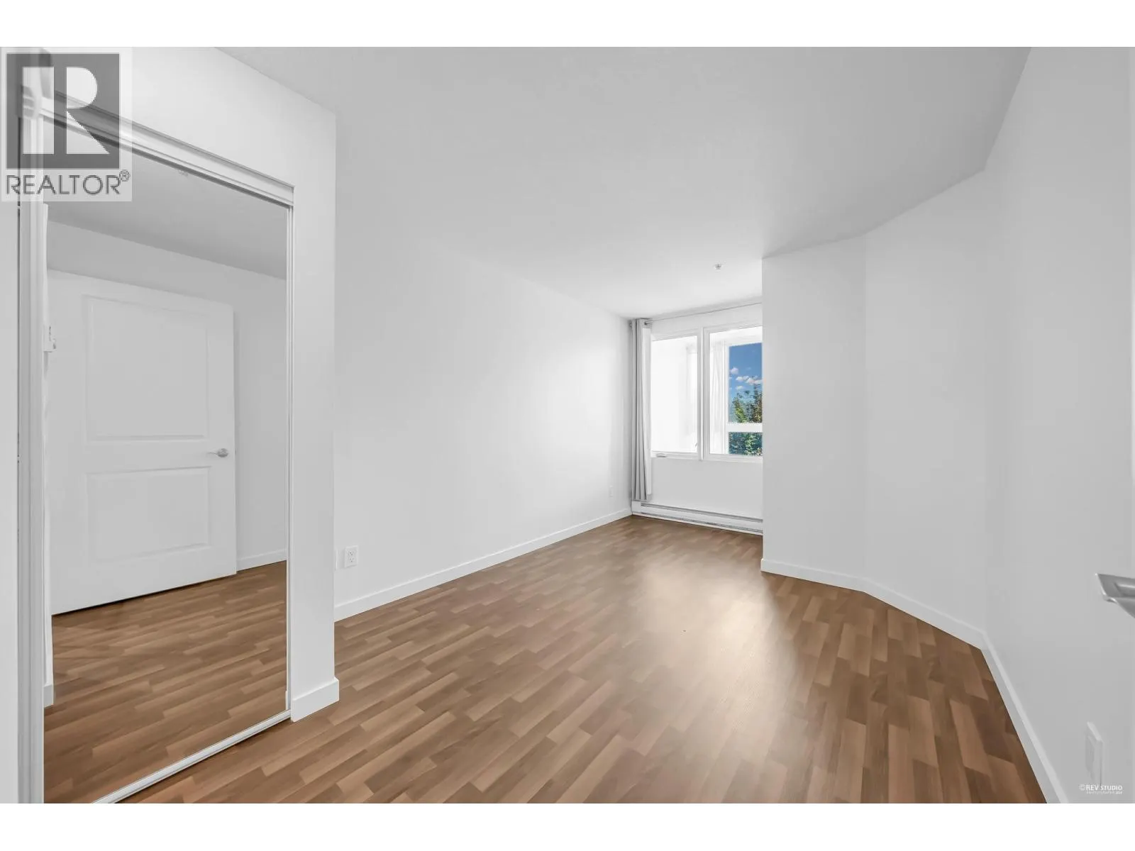 309 2636 E HASTINGS STREET